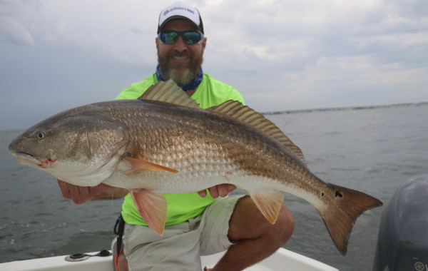 Rob Chapman of 360 Outdoors with a monster Bull